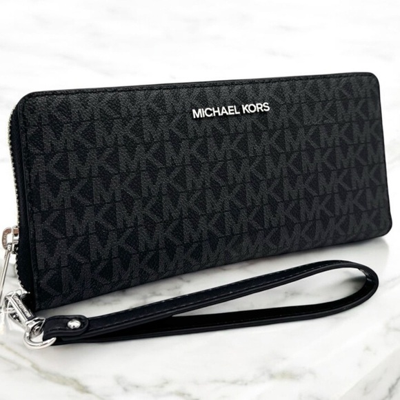 Michael Kors Large Continental Wallet Wristlet Black Signature - Picture 1 of 8